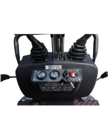 Mini-pelle diesel 940 kg CDKB941S – Bras orientable 120° | 9,5 CV